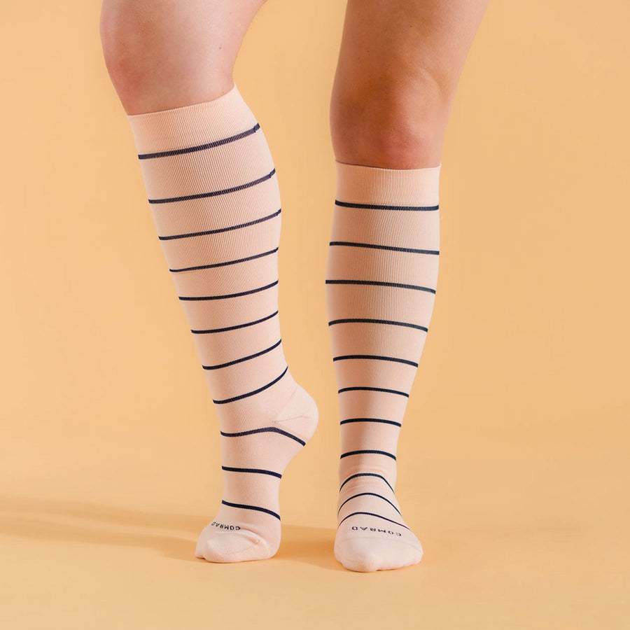 Knee-High Compression Socks – Stripes (20-30 mmHg)